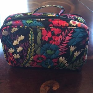 Vera Bradley Makeup/Blush and Brush Case.